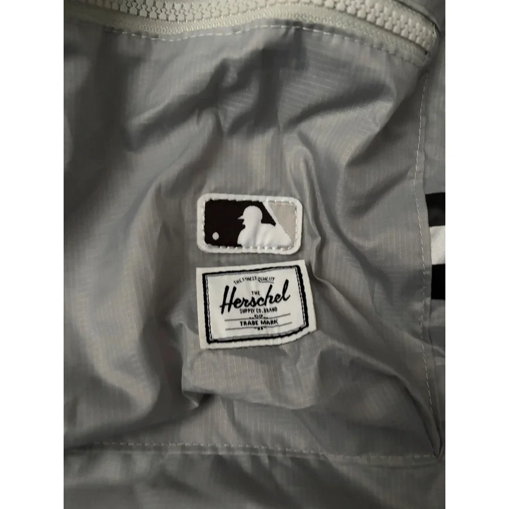 Herschel Supply Co Chicago White Sox MLB Packable‎ Daypack Backpack Grey Ripstop